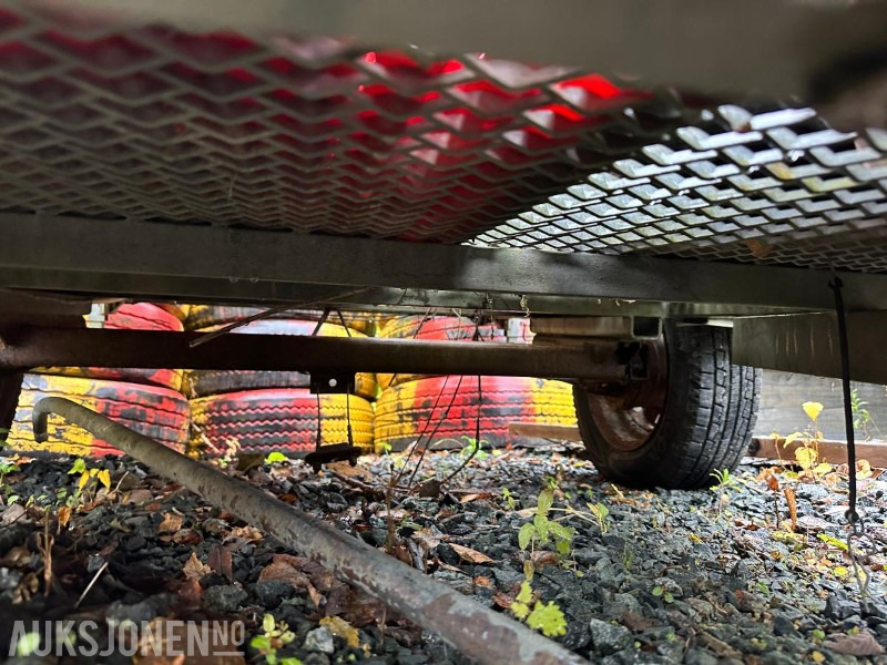 2000 Skilthenger - Anleggsmaskiner: bilde 3 2000 Skilthenger - Anleggsmaskiner: bilde 3