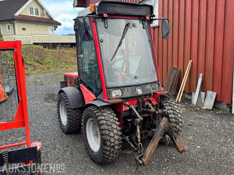 2002 Antonio Carraro Superpark 4400 HST med v-plog og snøfreser - Traktor: bilde 3 2002 Antonio Carraro Superpark 4400 HST med v-plog og snøfreser - Traktor: bilde 3