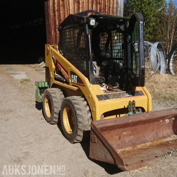 2002 Cat 216 kompaktlaster med motorvarmer - Kompaktlaster: bilde 3 2002 Cat 216 kompaktlaster med motorvarmer - Kompaktlaster: bilde 3