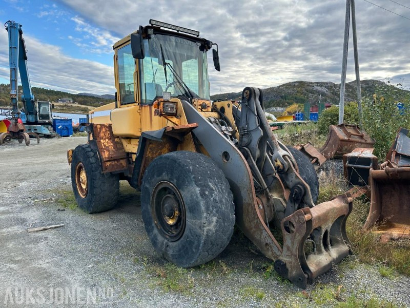 2002 Volvo L90D hjullaster – 17 tonn // Helgummihjul // Sentralsmøring - Hjullaster: bilde 2 2002 Volvo L90D hjullaster – 17 tonn // Helgummihjul // Sentralsmøring - Hjullaster: bilde 2