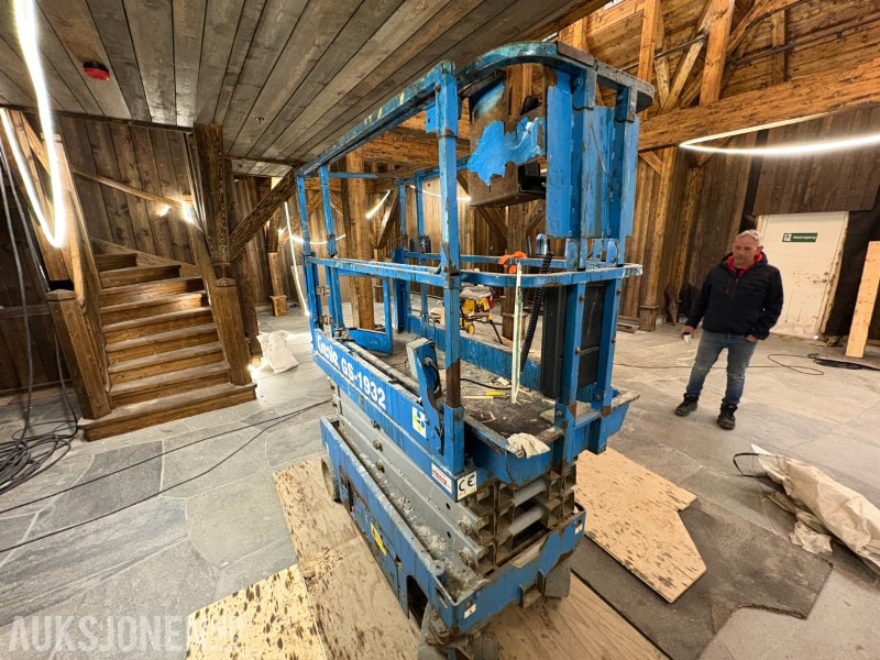 2004 Genie GS 1932 sakselift - 149 timer - Lift: bilde 2 2004 Genie GS 1932 sakselift - 149 timer - Lift: bilde 2
