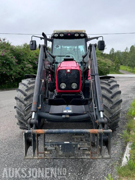 2004 Massey Ferguson 6480 Dynashift - Frontlaster med hydraulisk redskapslås - Fronthydraulikk - 40 km - Fjærende hytte - tredje funksjon - Traktor: bilde 2 2004 Massey Ferguson 6480 Dynashift - Frontlaster med hydraulisk redskapslås - Fronthydraulikk - 40 km - Fjærende hytte - tredje funksjon - Traktor: bilde 2
