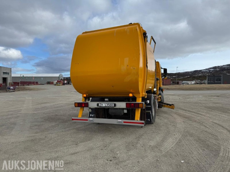 2004 Volvo FM-9 4X2 Komprimator - Sidelaster - 247983KM - Søppelbil: bilde 5 2004 Volvo FM-9 4X2 Komprimator - Sidelaster - 247983KM - Søppelbil: bilde 5