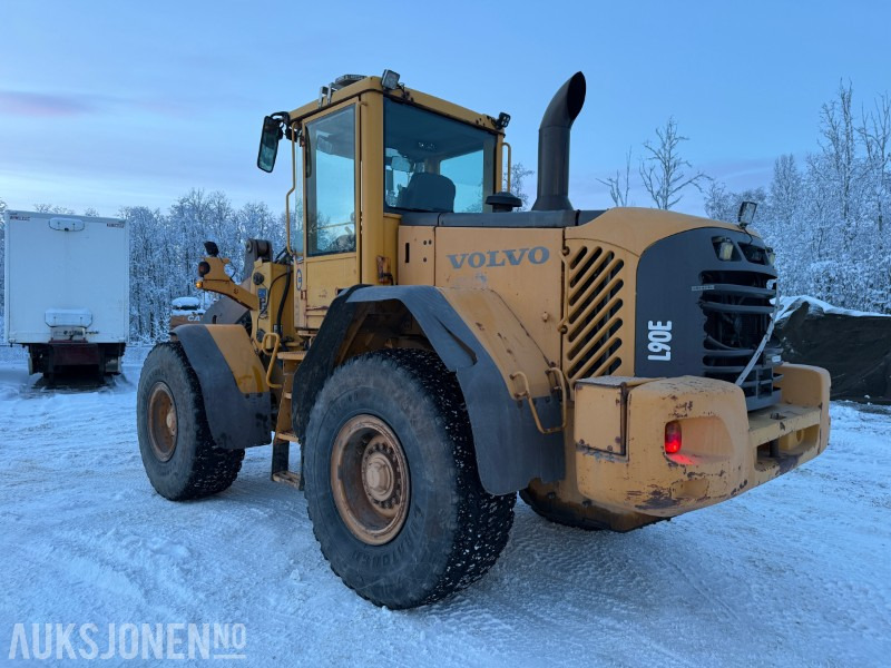 Hjullaster 2004 Volvo L90E - Sentralsmøring - Ny motor: bilde 8