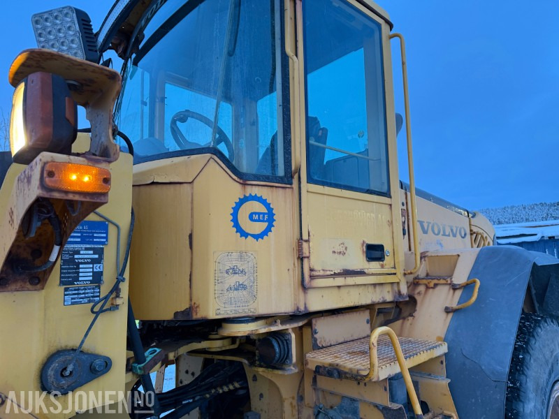 Hjullaster 2004 Volvo L90E - Sentralsmøring - Ny motor: bilde 14