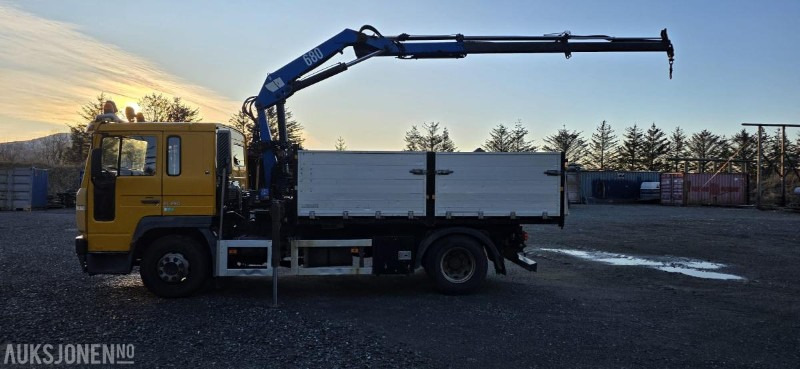 2006 Volvo FL250 Kranbil med tipp - 4X2 - Automat - HMF 683 K2 kran - Aluminiumskarmer - EU godkjent - Gått 206.755 km - Kranbil: bilde 2 2006 Volvo FL250 Kranbil med tipp - 4X2 - Automat - HMF 683 K2 kran - Aluminiumskarmer - EU godkjent - Gått 206.755 km - Kranbil: bilde 2