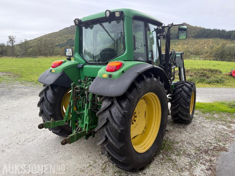 2007 John Deere 6320 med 6069 Timer nylig skiftet Sete og Dekk - Traktor: bilde 3 2007 John Deere 6320 med 6069 Timer nylig skiftet Sete og Dekk - Traktor: bilde 3