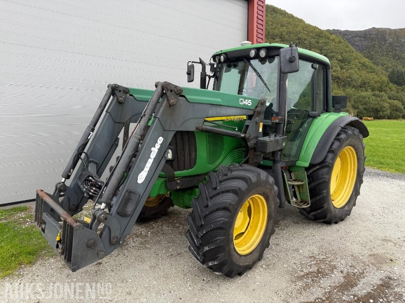 2007 John Deere 6320 med 6069 Timer nylig skiftet Sete og Dekk - Traktor: bilde 1 2007 John Deere 6320 med 6069 Timer nylig skiftet Sete og Dekk - Traktor: bilde 1