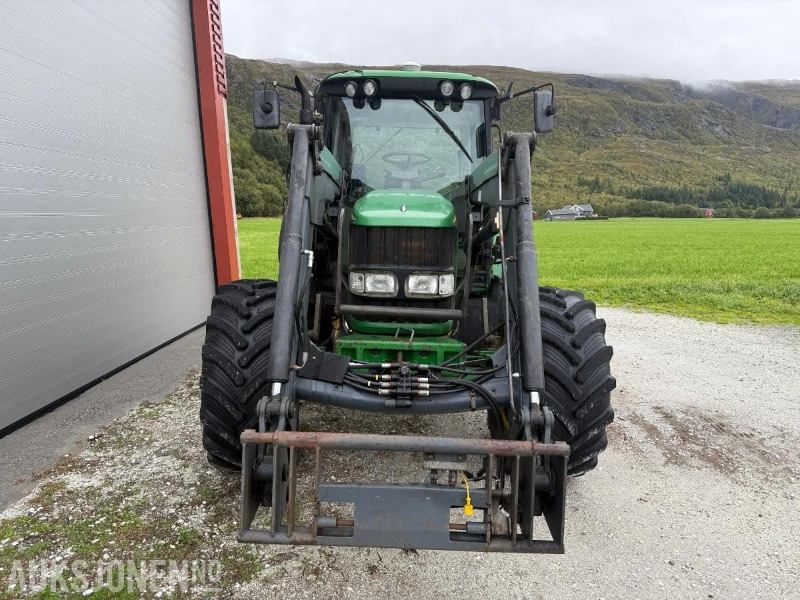 2007 John Deere 6320 med 6069 Timer nylig skiftet Sete og Dekk - Traktor: bilde 5 2007 John Deere 6320 med 6069 Timer nylig skiftet Sete og Dekk - Traktor: bilde 5