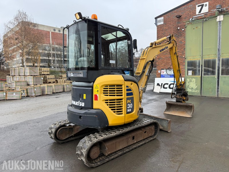 2007 Komatsu PC30 MR-2 minigraver med Engcon tiltrotator, lys, 1 skuffe, gummibelter, skjær - Minigraver: bilde 5 2007 Komatsu PC30 MR-2 minigraver med Engcon tiltrotator, lys, 1 skuffe, gummibelter, skjær - Minigraver: bilde 5