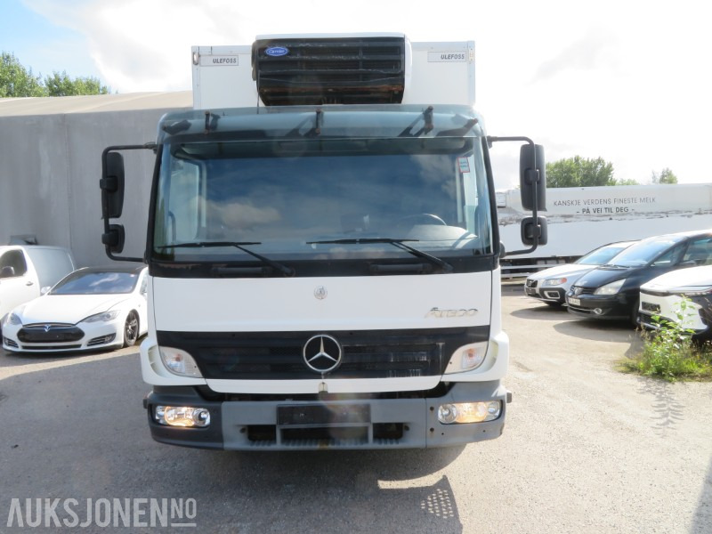 2007 Mercedes-Benz 818L/42AT kjølebil m/ Carrier Xarios 500 og Zepro lift - Skapbil: bilde 2 2007 Mercedes-Benz 818L/42AT kjølebil m/ Carrier Xarios 500 og Zepro lift - Skapbil: bilde 2