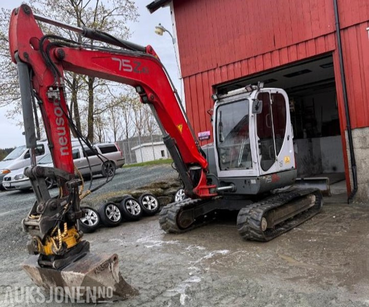 2007 Neuson 75Z3 gravemaskin med rotortilt PUSSESKUFFE - Gravemaskin: bilde 1 2007 Neuson 75Z3 gravemaskin med rotortilt PUSSESKUFFE - Gravemaskin: bilde 1