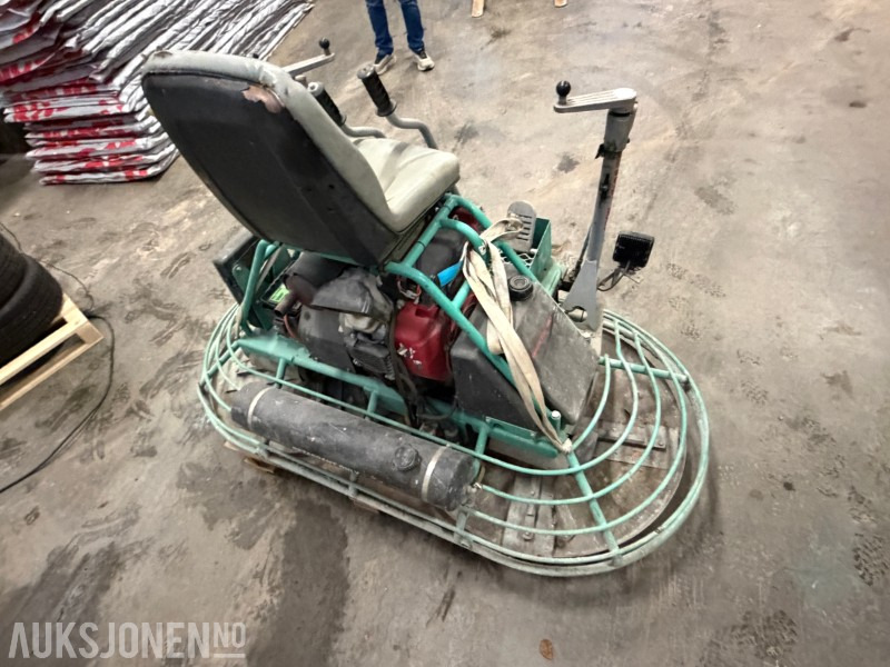 2007 Whiteman JWN glattemaskin 90 cm - Anleggsmaskiner: bilde 5 2007 Whiteman JWN glattemaskin 90 cm - Anleggsmaskiner: bilde 5