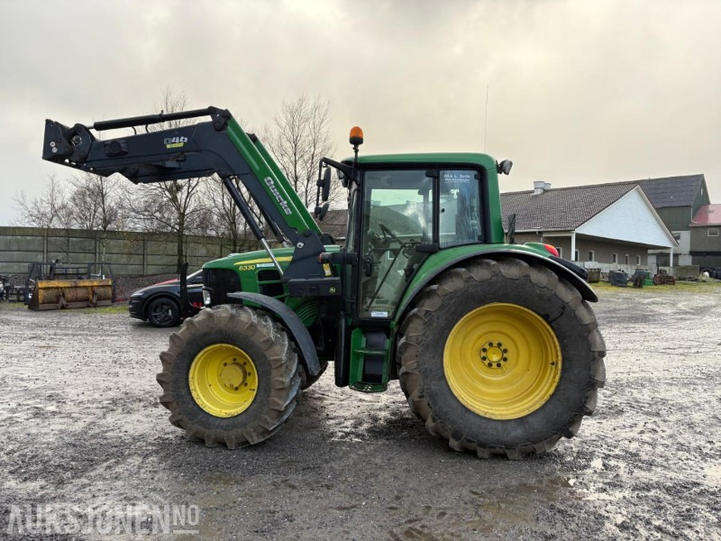 2008 John Deere 6330 Premium 40 km - Traktor: bilde 3 2008 John Deere 6330 Premium 40 km - Traktor: bilde 3