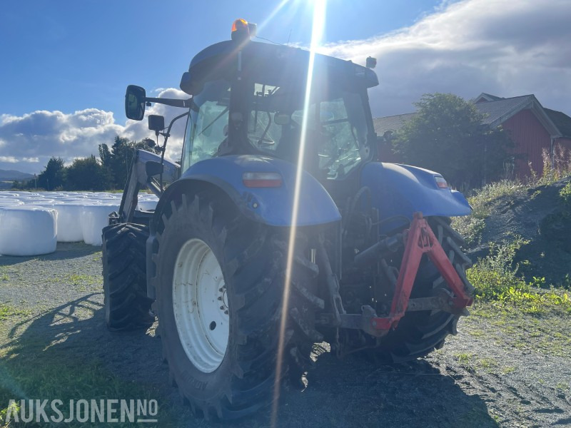 2009 New Holland T6070 - med frontlaster - Traktor: bilde 3 2009 New Holland T6070 - med frontlaster - Traktor: bilde 3