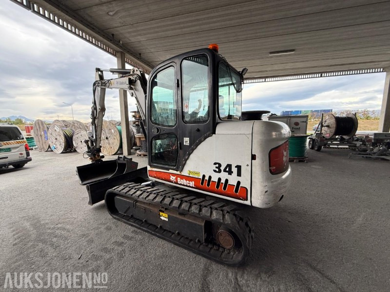 2010 Bobcat 341G Gravemaskin - 2 Skuffer - Engcon tiltrotator - Sertifisert - 6129T - Gravemaskin: bilde 2 2010 Bobcat 341G Gravemaskin - 2 Skuffer - Engcon tiltrotator - Sertifisert - 6129T - Gravemaskin: bilde 2