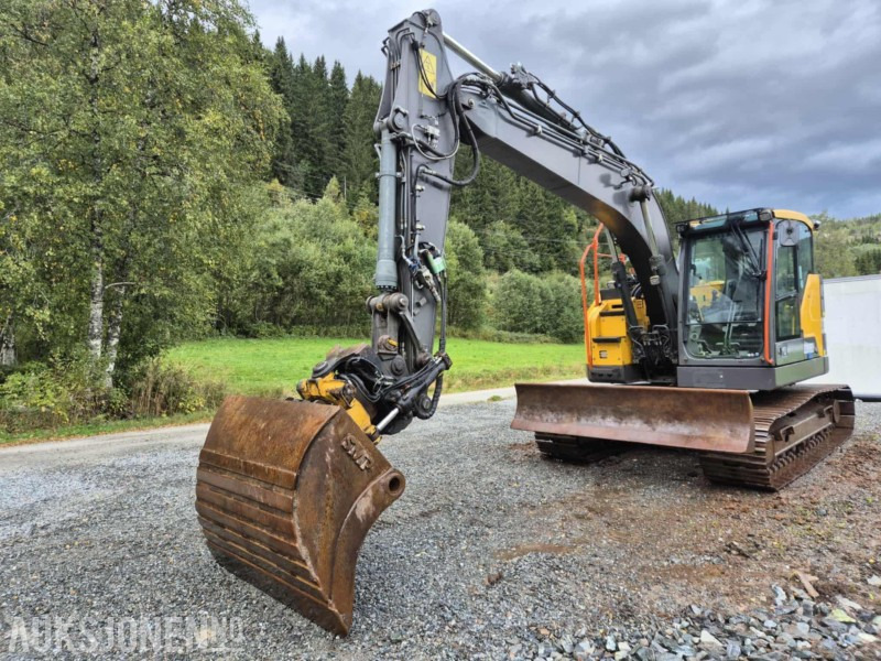 2010 Volvo EC145EL ROTOTILT SENTRALSMØRING - Gravemaskin: bilde 1 2010 Volvo EC145EL ROTOTILT SENTRALSMØRING - Gravemaskin: bilde 1