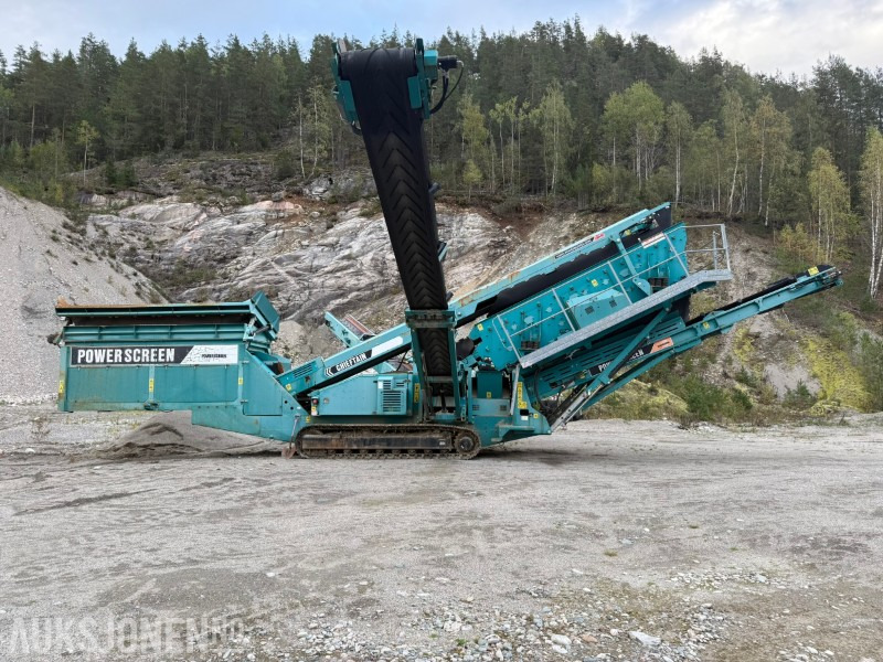 2011 Powerscreen Chieftain 1700 – 2011 modell - 4 Fraksjoner – kun 450 timer - Sikteverk: bilde 2 2011 Powerscreen Chieftain 1700 – 2011 modell - 4 Fraksjoner – kun 450 timer - Sikteverk: bilde 2