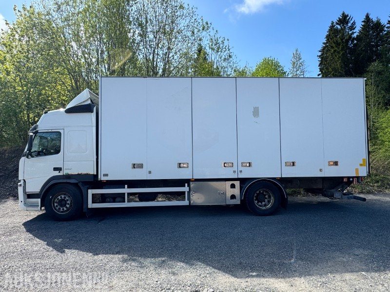 2011 Volvo FM-330 skapbil med full sideåpning og løftelem - Skapbil: bilde 5 2011 Volvo FM-330 skapbil med full sideåpning og løftelem - Skapbil: bilde 5