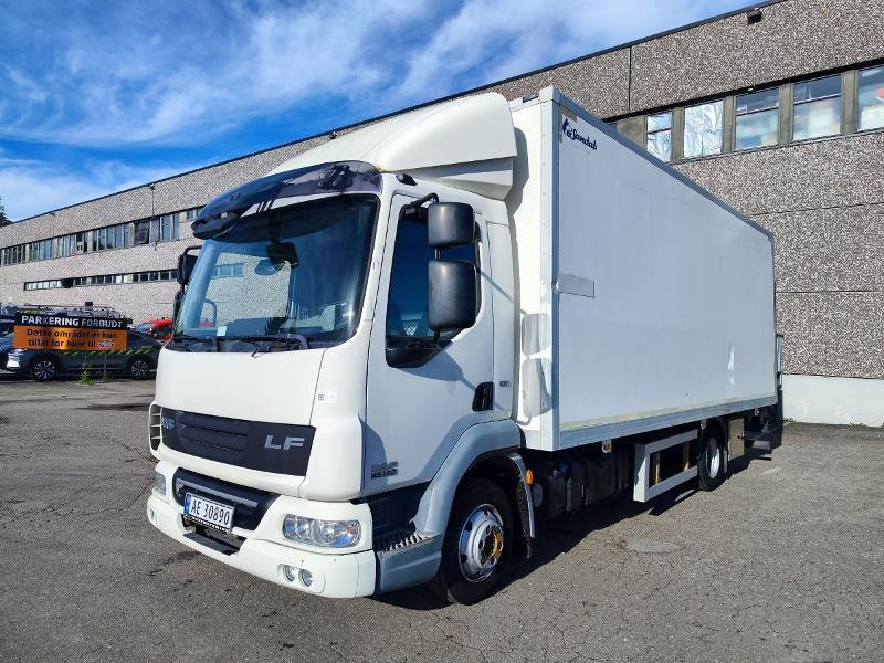 2012 DAF LF 45.180 / Zepro 1500 løftelem / Sidedør på skap - Skapbil: bilde 1 2012 DAF LF 45.180 / Zepro 1500 løftelem / Sidedør på skap - Skapbil: bilde 1