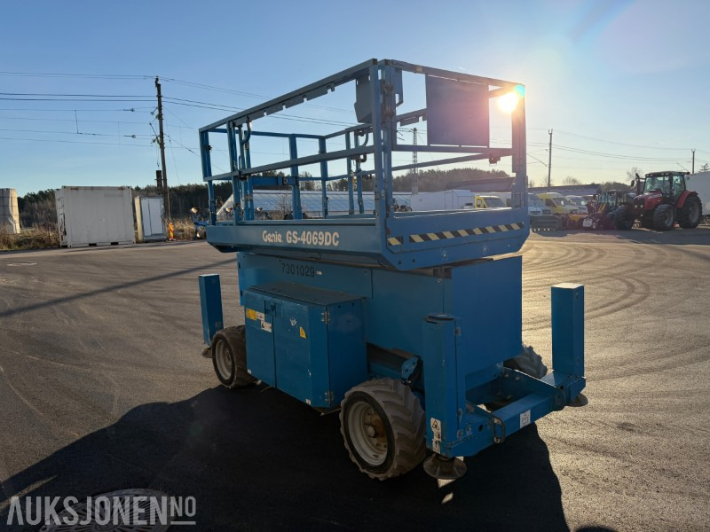 2012 Genie GS4069 DC - elektrisk sakselift med arbeidshøyde på 14m - Lift: bilde 5 2012 Genie GS4069 DC - elektrisk sakselift med arbeidshøyde på 14m - Lift: bilde 5