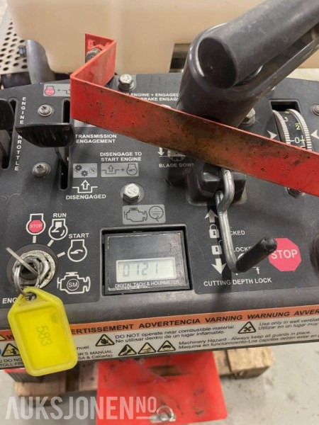 2012 Husqvarna FS524 selvgående gulvsag - Anleggsmaskiner: bilde 5 2012 Husqvarna FS524 selvgående gulvsag - Anleggsmaskiner: bilde 5