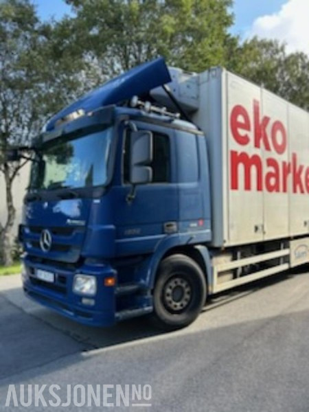 2012 Mercedes-Benz ACTROS skapbil/thermo med frys - Bilen har full service historikk - 573000 km. - Skapbil: bilde 1 2012 Mercedes-Benz ACTROS skapbil/thermo med frys - Bilen har full service historikk - 573000 km. - Skapbil: bilde 1