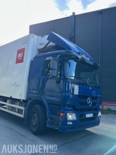 2012 Mercedes-Benz ACTROS skapbil/thermo med frys - Bilen har full service historikk - 573000 km. - Skapbil: bilde 3 2012 Mercedes-Benz ACTROS skapbil/thermo med frys - Bilen har full service historikk - 573000 km. - Skapbil: bilde 3