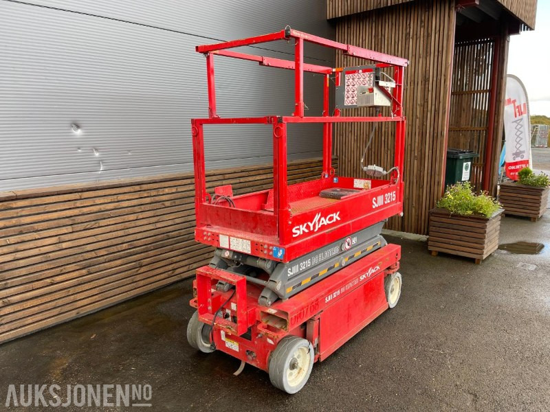 2012 SkyJack SJIII 3215, 150 Timer - Lift: bilde 1 2012 SkyJack SJIII 3215, 150 Timer - Lift: bilde 1