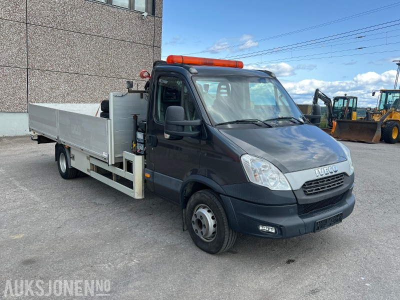 2013 Iveco Daily med plan og Hiab 044D-3HIDOU kran - Kranbil: bilde 3 2013 Iveco Daily med plan og Hiab 044D-3HIDOU kran - Kranbil: bilde 3