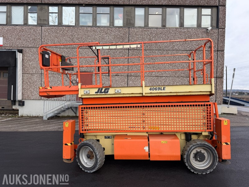2014 JLG 4069LE - elektrisk sakselift med arbeidshøyde på 14m - Lift: bilde 3 2014 JLG 4069LE - elektrisk sakselift med arbeidshøyde på 14m - Lift: bilde 3