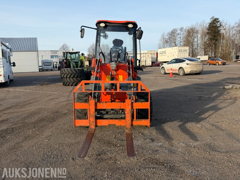 Leie 2015 Everun ER12 hjullaster - 517 arbeidstimer - Tilt hytte - Joystick 2015 Everun ER12 hjullaster - 517 arbeidstimer - Tilt hytte - Joystick: bilde 9 Leie 2015 Everun ER12 hjullaster - 517 arbeidstimer - Tilt hytte - Joystick 2015 Everun ER12 hjullaster - 517 arbeidstimer - Tilt hytte - Joystick: bilde 9