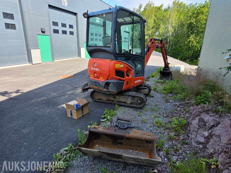 2015 Kubota KX019-4 Minigraver med grave og pusseskuff - Minigraver: bilde 5 2015 Kubota KX019-4 Minigraver med grave og pusseskuff - Minigraver: bilde 5