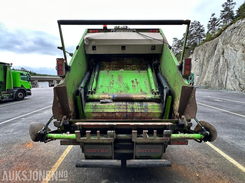 2016 Scania P320 Komprimatorbil - NY EU/2 kammer Inkl. biokammer/MTM påbygg, 277256km - Søppelbil: bilde 4 2016 Scania P320 Komprimatorbil - NY EU/2 kammer Inkl. biokammer/MTM påbygg, 277256km - Søppelbil: bilde 4