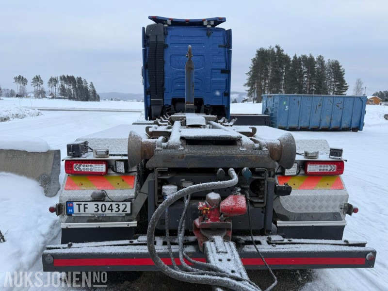 2016 Volvo FH 540 Euro 6 med krokløft og containerhenger - Krokbil: bilde 4 2016 Volvo FH 540 Euro 6 med krokløft og containerhenger - Krokbil: bilde 4