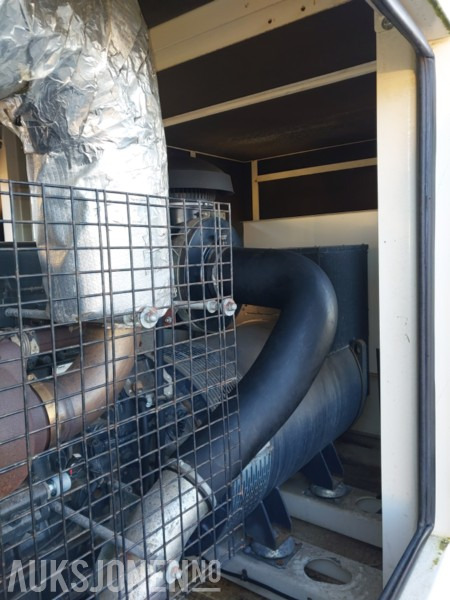 2017 DIESELAGGREGAT I CANOPY 555Kva -400Volt -50 Hz Kun gått 937 timer - Anleggsmaskiner: bilde 5 2017 DIESELAGGREGAT I CANOPY 555Kva -400Volt -50 Hz Kun gått 937 timer - Anleggsmaskiner: bilde 5