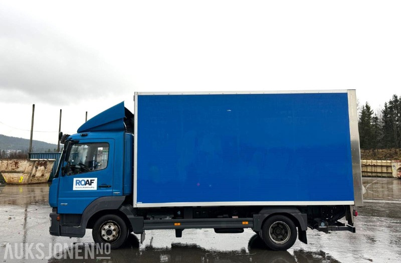 2017 Mercedes-Benz ATEGO 818 L skapbil | Palfinger lift | Ulefoss skap - Skapbil: bilde 2 2017 Mercedes-Benz ATEGO 818 L skapbil | Palfinger lift | Ulefoss skap - Skapbil: bilde 2