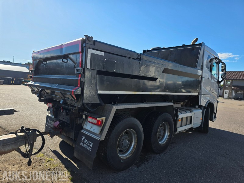 2017 Volvo FH16 tippbil med tipphenger + Maur bilpåbygg trippelkjerre - EURO6 - Nylig EU godkjent - Tippbil: bilde 5 2017 Volvo FH16 tippbil med tipphenger + Maur bilpåbygg trippelkjerre - EURO6 - Nylig EU godkjent - Tippbil: bilde 5