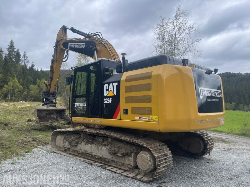 2019 Cat 326FL Gravemaskin med maskinstyring, rototilt og 4 skuffer - Gravemaskin: bilde 3 2019 Cat 326FL Gravemaskin med maskinstyring, rototilt og 4 skuffer - Gravemaskin: bilde 3