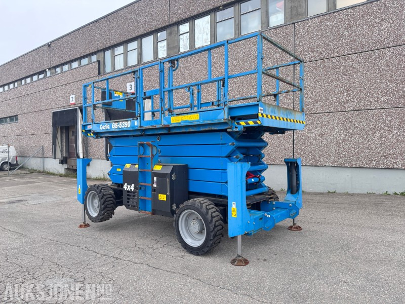 2019 Genie GS-5390 RT – 18,2 m sakselift – Kun 257 timer – Deutz diesel – Sertifisert til 2026 - Lift: bilde 2 2019 Genie GS-5390 RT – 18,2 m sakselift – Kun 257 timer – Deutz diesel – Sertifisert til 2026 - Lift: bilde 2