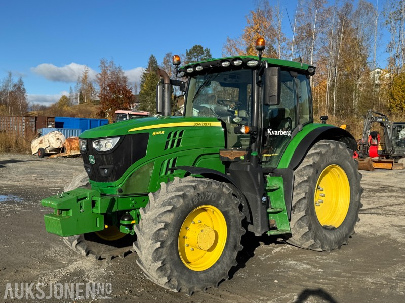 2019 John Deere 6145R 4X4, 192 HK PREMIUM EDITION LEVERES MED NYE DEKK OG - Traktor: bilde 2 2019 John Deere 6145R 4X4, 192 HK PREMIUM EDITION LEVERES MED NYE DEKK OG - Traktor: bilde 2