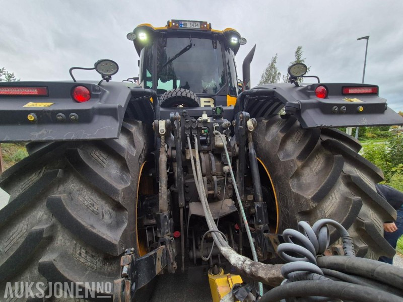 2020 JCB Fastrac 8330, 65 km/t, 1700 timer - Traktor: bilde 4 2020 JCB Fastrac 8330, 65 km/t, 1700 timer - Traktor: bilde 4