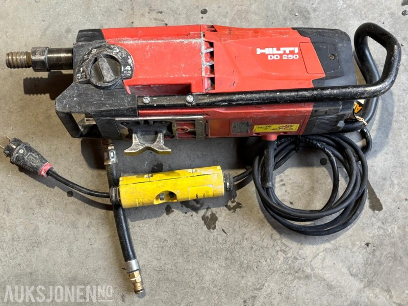 2021 Hilti DD250 kjernebormasin m/rigg. - Borustyr: bilde 3 2021 Hilti DD250 kjernebormasin m/rigg. - Borustyr: bilde 3