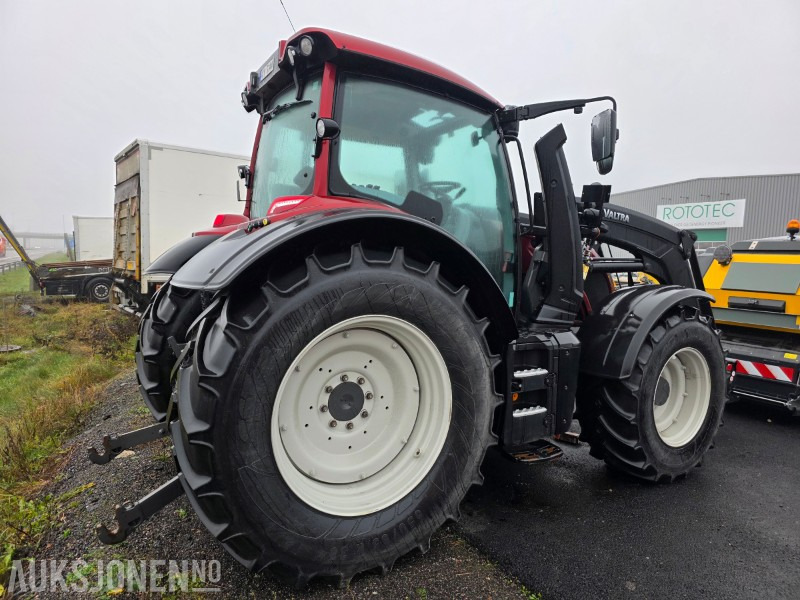 2021 Valtra N174 Versu traktor med lesseapparat kun 1296 timer - Traktor: bilde 5 2021 Valtra N174 Versu traktor med lesseapparat kun 1296 timer - Traktor: bilde 5