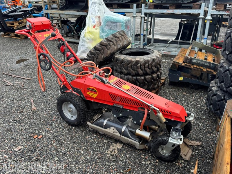 2022 Adler ugressbrenner - Anleggsmaskiner: bilde 1 2022 Adler ugressbrenner - Anleggsmaskiner: bilde 1