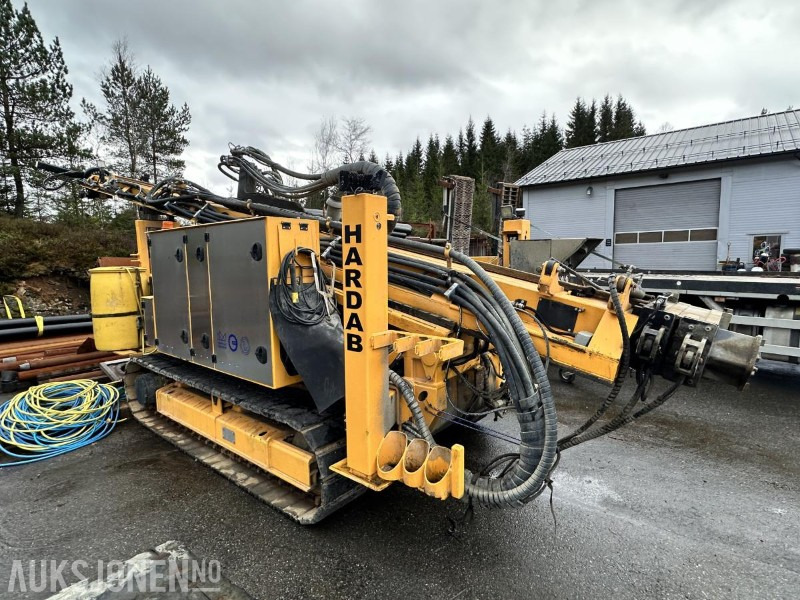 Leie 2022 Hardab 5K6-DR Brønn og energi boringsrigg, 2499 timer 2022 Hardab 5K6-DR Brønn og energi boringsrigg, 2499 timer: bilde 6 Leie 2022 Hardab 5K6-DR Brønn og energi boringsrigg, 2499 timer 2022 Hardab 5K6-DR Brønn og energi boringsrigg, 2499 timer: bilde 6