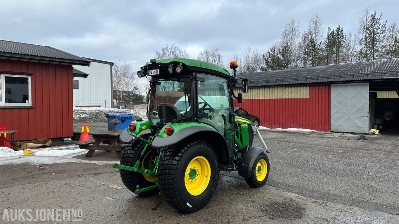 2022 JOHN DEERE 3046R TRAKTOR, HØYT UTSTYRSNIVÅ, 206 TIMER - Traktor: bilde 5 2022 JOHN DEERE 3046R TRAKTOR, HØYT UTSTYRSNIVÅ, 206 TIMER - Traktor: bilde 5
