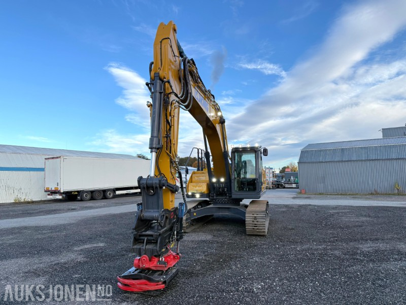 2023 XCMG XE260E gravemaskin, HK-feste, R8 rototilt med klype, LED-lyspakke, kamera - Gravemaskin: bilde 2 2023 XCMG XE260E gravemaskin, HK-feste, R8 rototilt med klype, LED-lyspakke, kamera - Gravemaskin: bilde 2