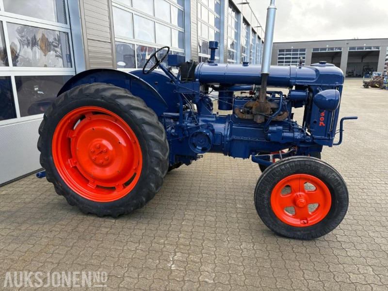 Ford Fordson-Stegamajor E27N - Traktor: bilde 5 Ford Fordson-Stegamajor E27N - Traktor: bilde 5