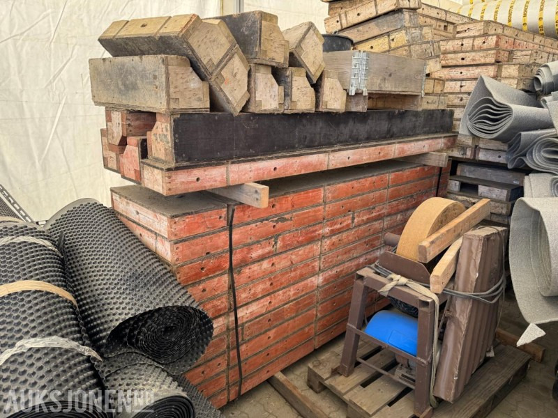 Forskaling selges i pakke - Anleggsmaskiner: bilde 2 Forskaling selges i pakke - Anleggsmaskiner: bilde 2